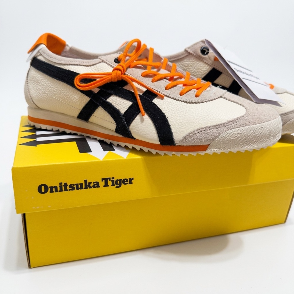 Onitsuka Tiger by Asics Women's (Unisex) Mexico 66 SD Sneakers